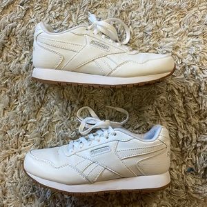 Reebok Women's Classic Harman Run Sneaker